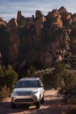 Land Rover Discovery HSE Si6 Dynamic Design Pack 2017 года (NA)